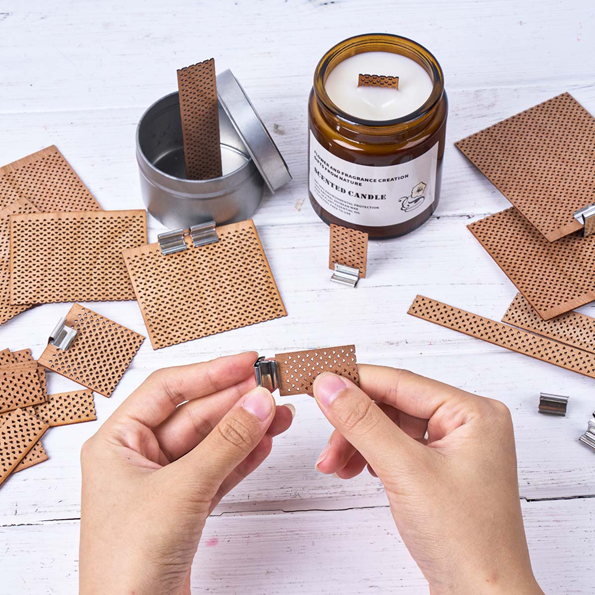Grote vlam houten kaarslonten  - Soy Wax Pillar Blend recensie en prijs